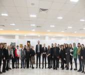 Kadın&Renk; Konulu Sergi SAÜ Sanat Tasarım ve Mimarlık Fakültesi Sanat Galerisi’nde Açıldı.