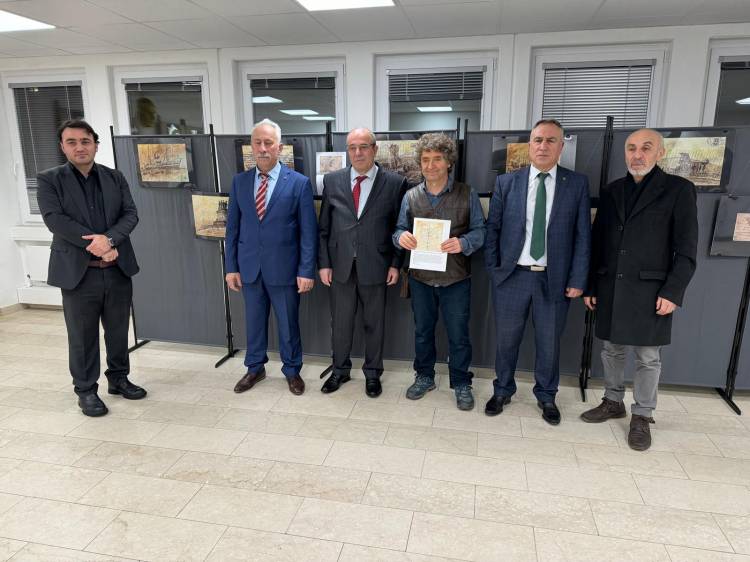 Frankfurt Başkonsolosluğu Türk Kültür Merkezinde “Savaşın Şahitleri Resim Sergisi” Açıldı!